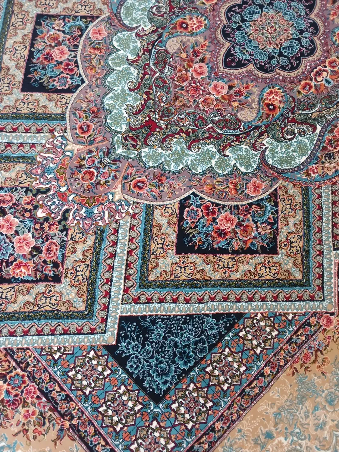 ۲تخته فرش۶متری۷۰۰شانه مناسب جهیزیه|فرش|ورامین, ریحان آباد|دیوار