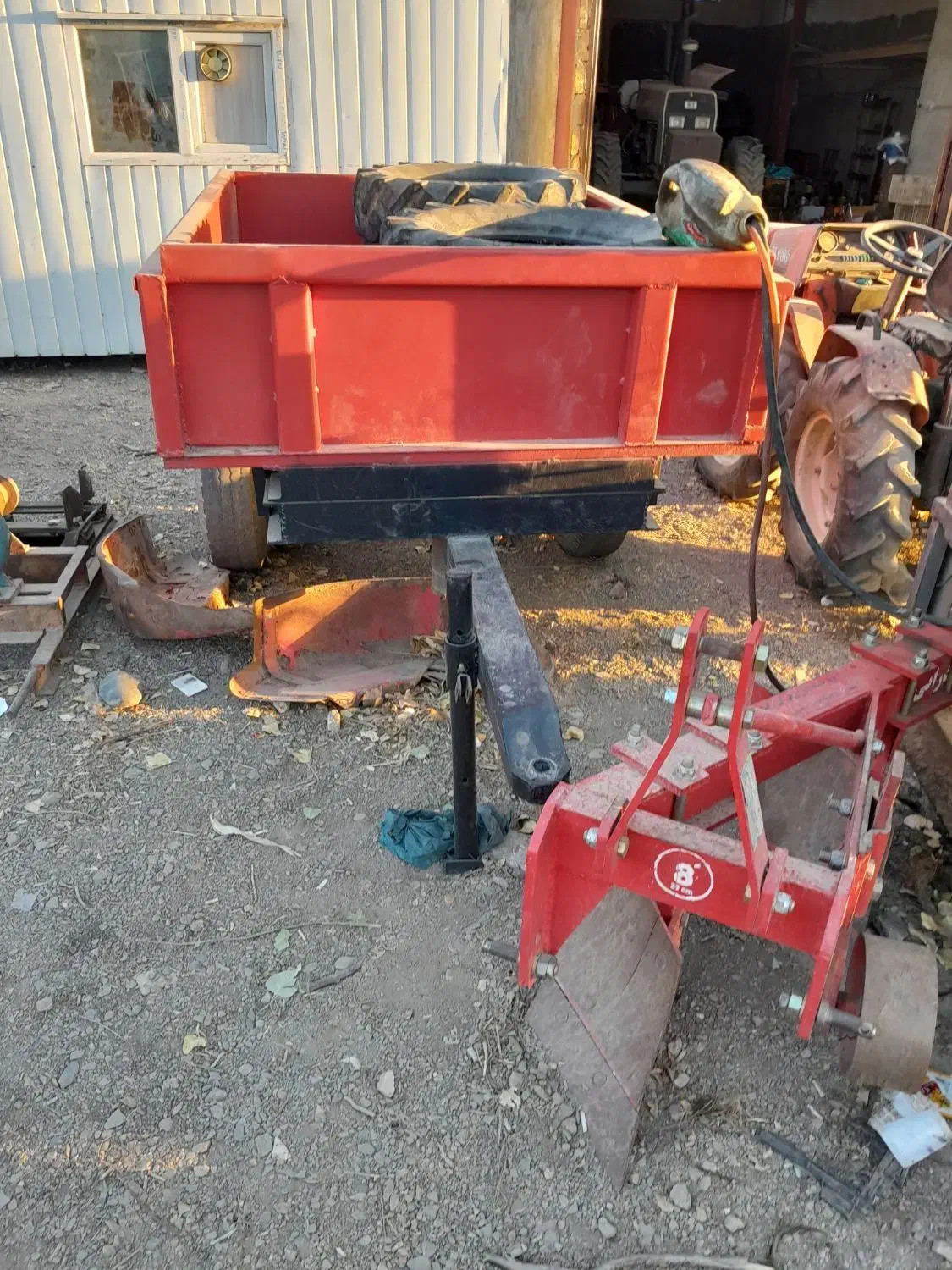 تریلی مخصوص تراکتورهای باغی|ماشین‌آلات صنعتی|تویسرکان, |دیوار