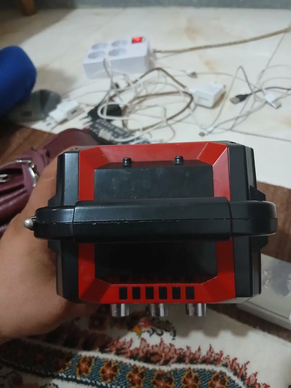 اسپیکر|پخش‌کننده همراه|باغستان, |دیوار