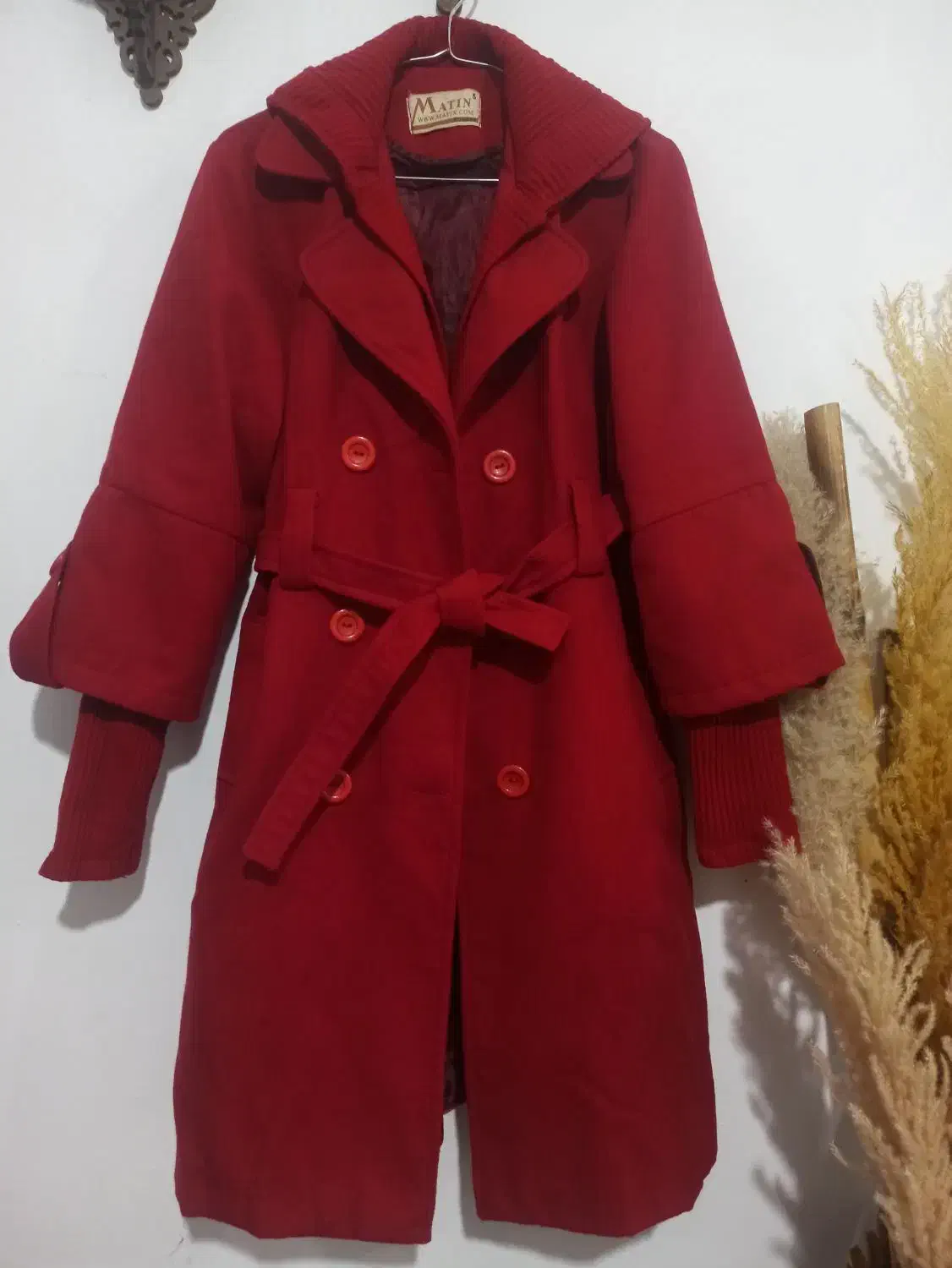 پالتو|لباس|جوانرود, |دیوار