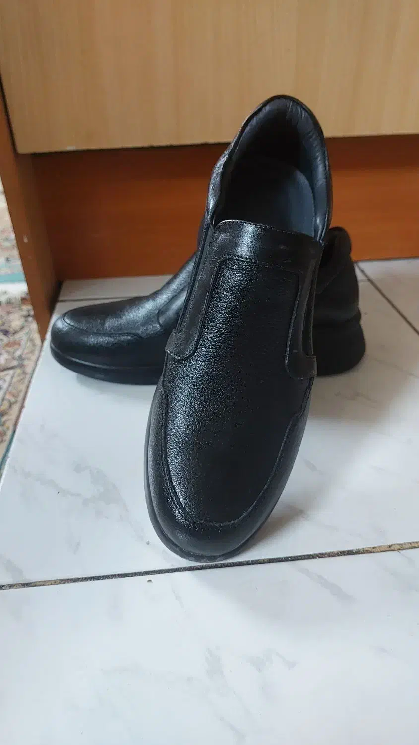 کفش چرم|کیف، کفش، کمربند|تهران, والفجر (افسریه)|دیوار