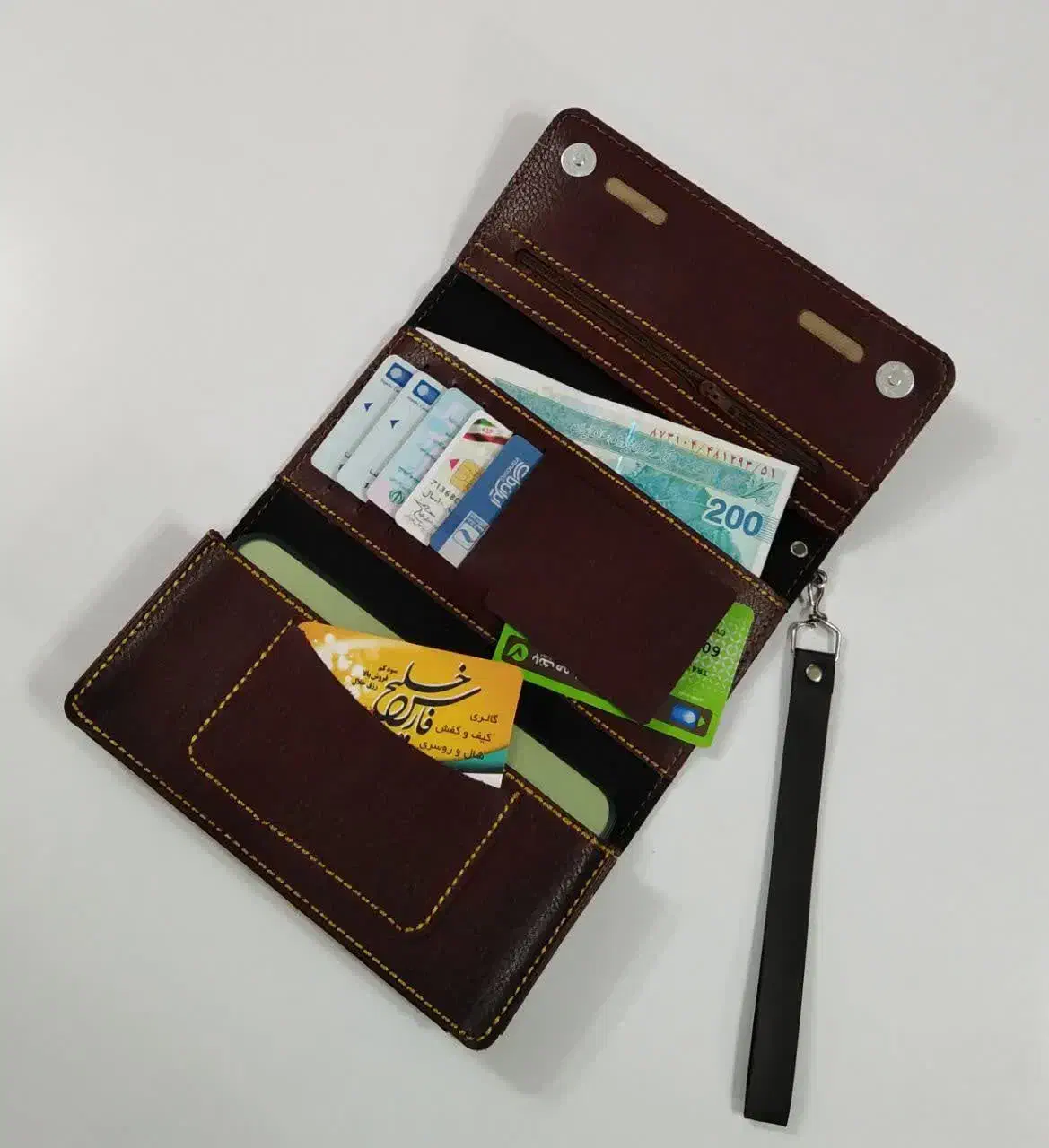 کیف پول|کیف، کفش، کمربند|سمنان, |دیوار