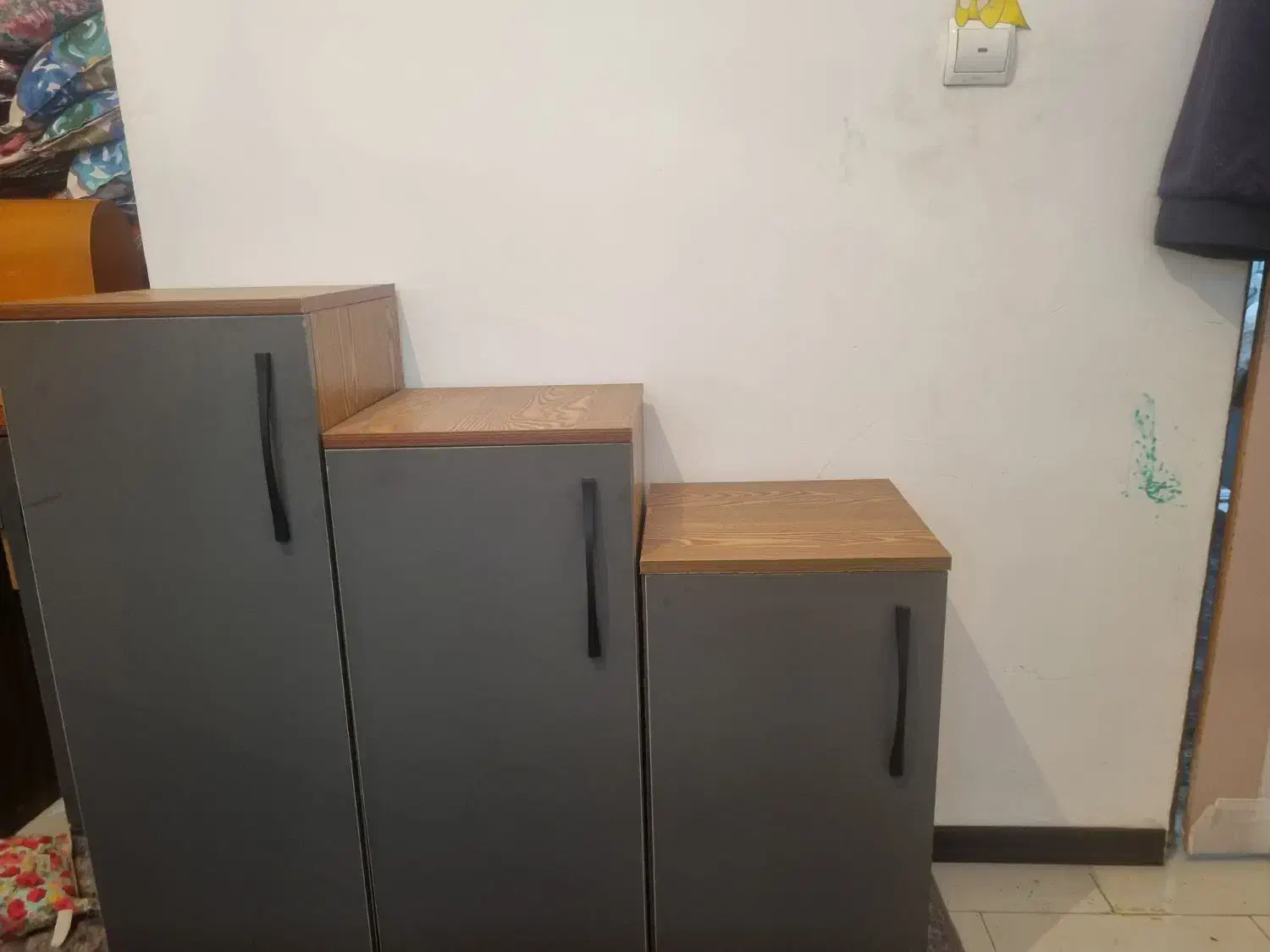 جاکفشی|جاکفشی، کمد، دراور|دماوند, مسکن مهر گیلاوند|دیوار