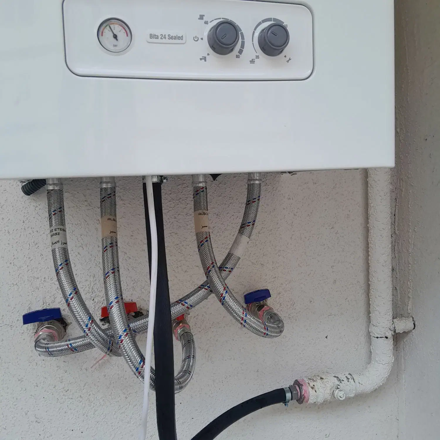 تعمیر نصب وسرویس پکیج و آبگرمکن|خدمات پیشه و مهارت|کرمانشاه, |دیوار