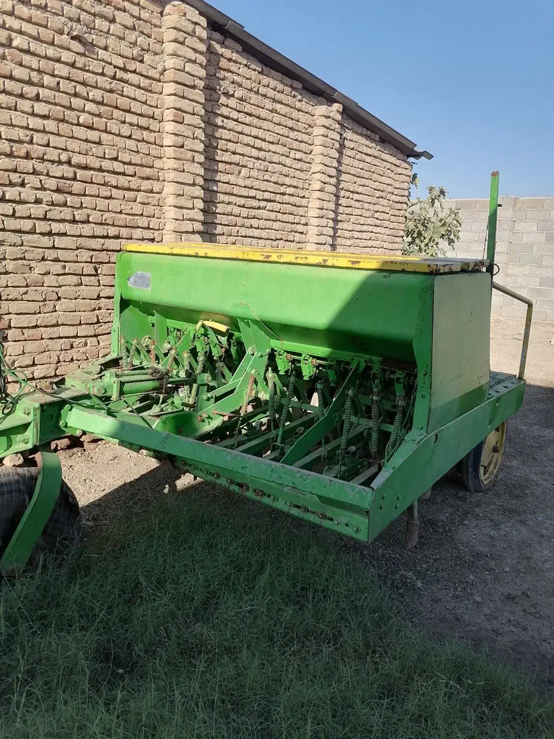 ردیفکار سندان|ماشین‌آلات صنعتی|گنبد کاووس, |دیوار