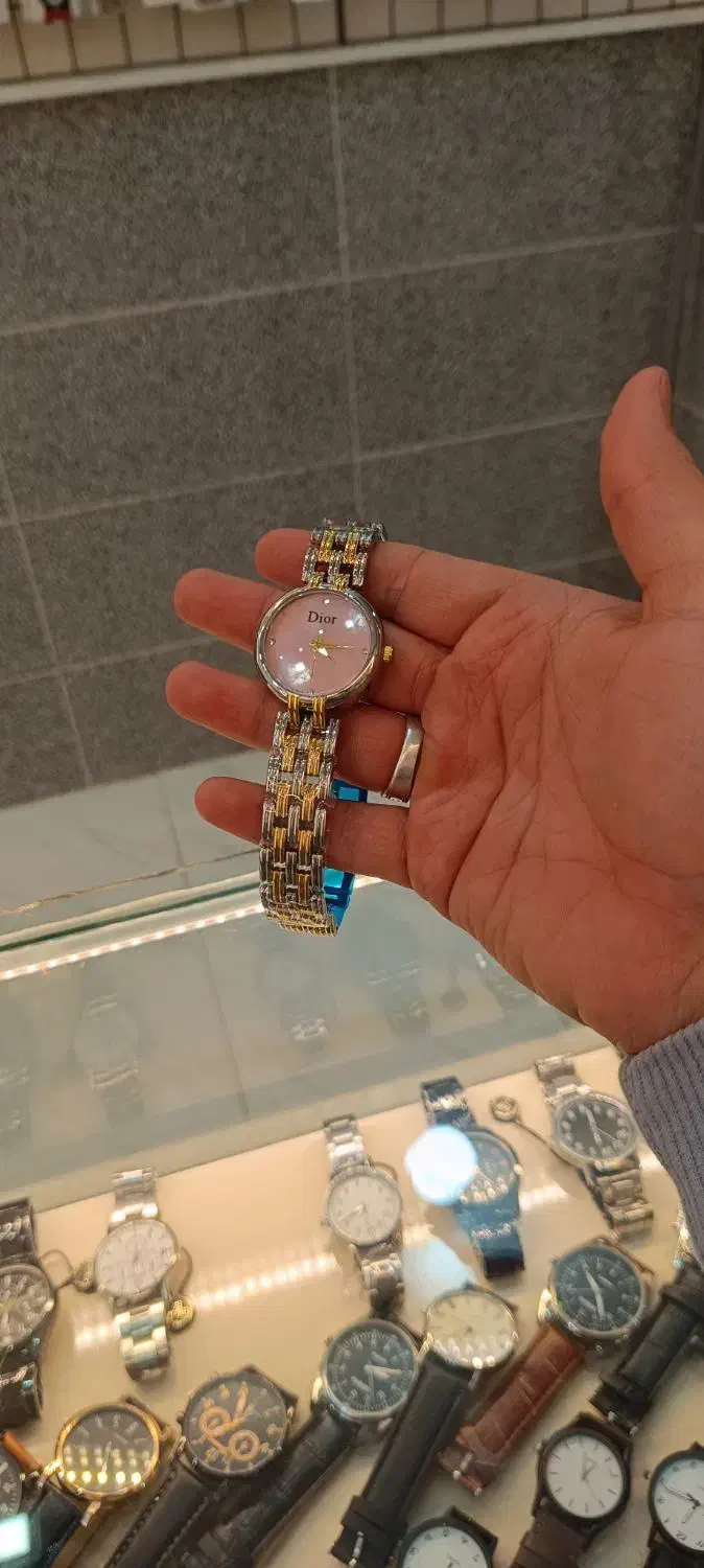 ساعت مچی زنونه فقط برای یه هفته|ساعت|بندر ترکمن, |دیوار