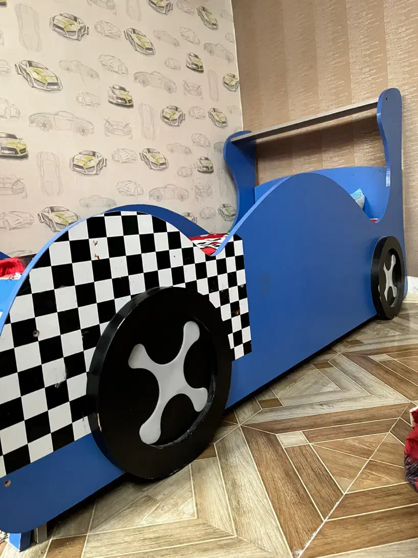 تخت ماشینی با خوشخواب کودک‌ و‌نوجوان|تخت و سرویس خواب|رشت, توشیبا|دیوار