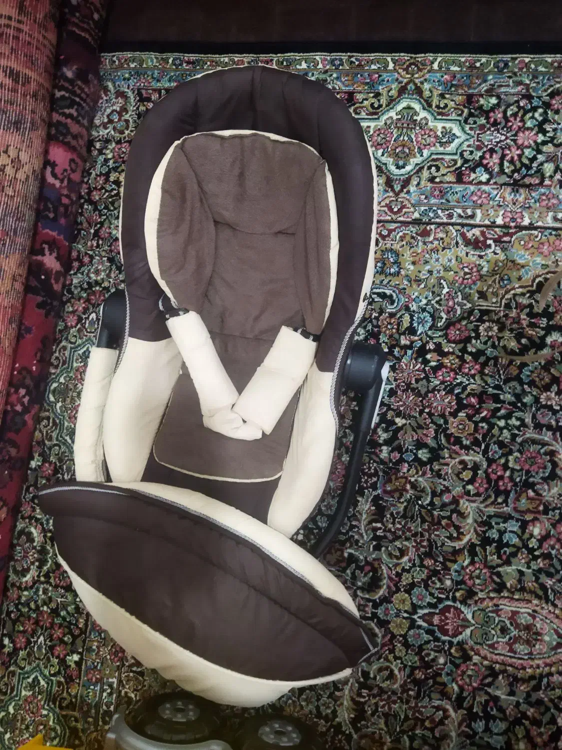 کریر|کالسکه و لوازم جانبی|بهار, |دیوار