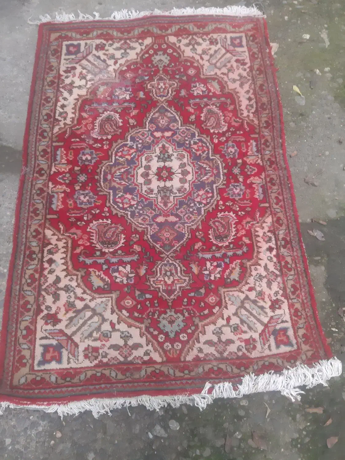 قالیچه ۱در۱/۵ متر دسته دوم   دوعدد|فرش|آستانه اشرفیه, |دیوار