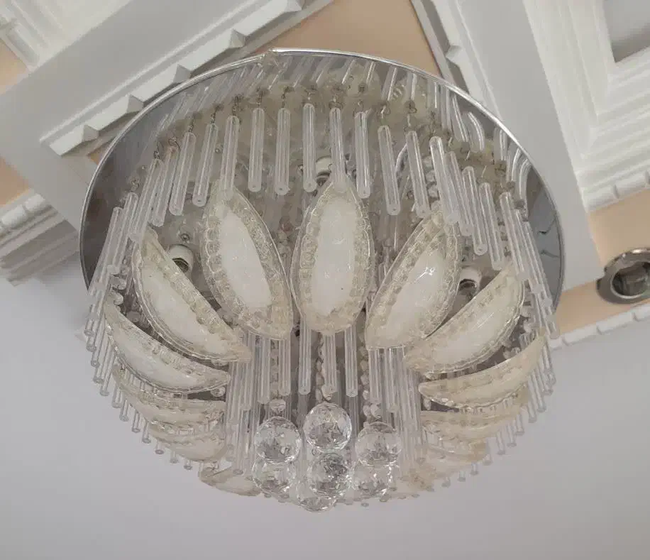 لوستر کریستال کنترل دار|لوستر و چراغ آویز|اصفهان, درب سیبه علیا|دیوار