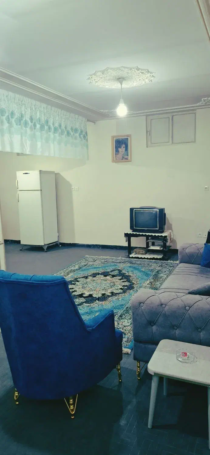 اجاره روزانه/هفتگی/ آپارتمان ۶۰ متری در مولوی|اجارهٔ کوتاه‌مدت آپارتمان و سوئیت|اصفهان, مولوی|دیوار