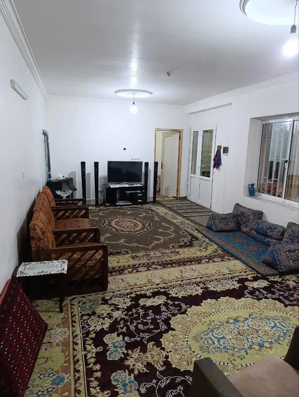 اجاره روزانه/هفتگی خانه ویلایی|اجارهٔ کوتاهمدت ویلا و باغ|قائمشهر, |دیوار