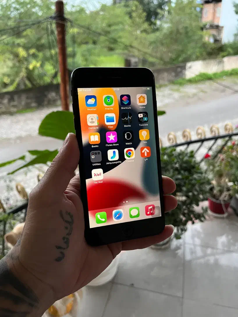 گوشی آیفن سون پلاس|موبایل|چالوس, |دیوار