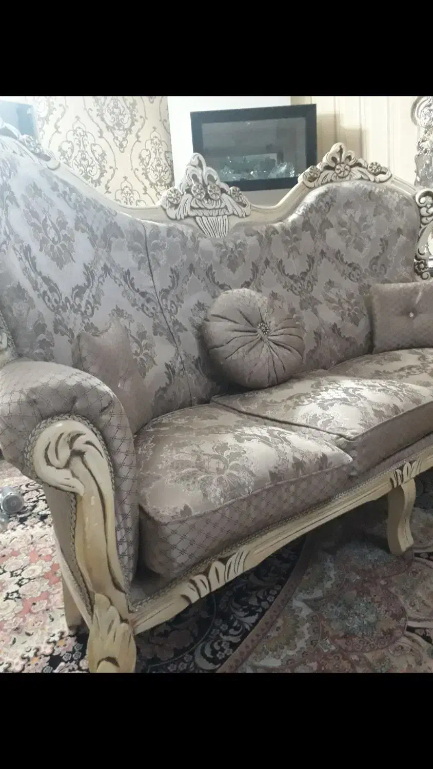 مبلمان سلطنتی|مبلمان خانگی و میز عسلی|مشهد, طلاب|دیوار