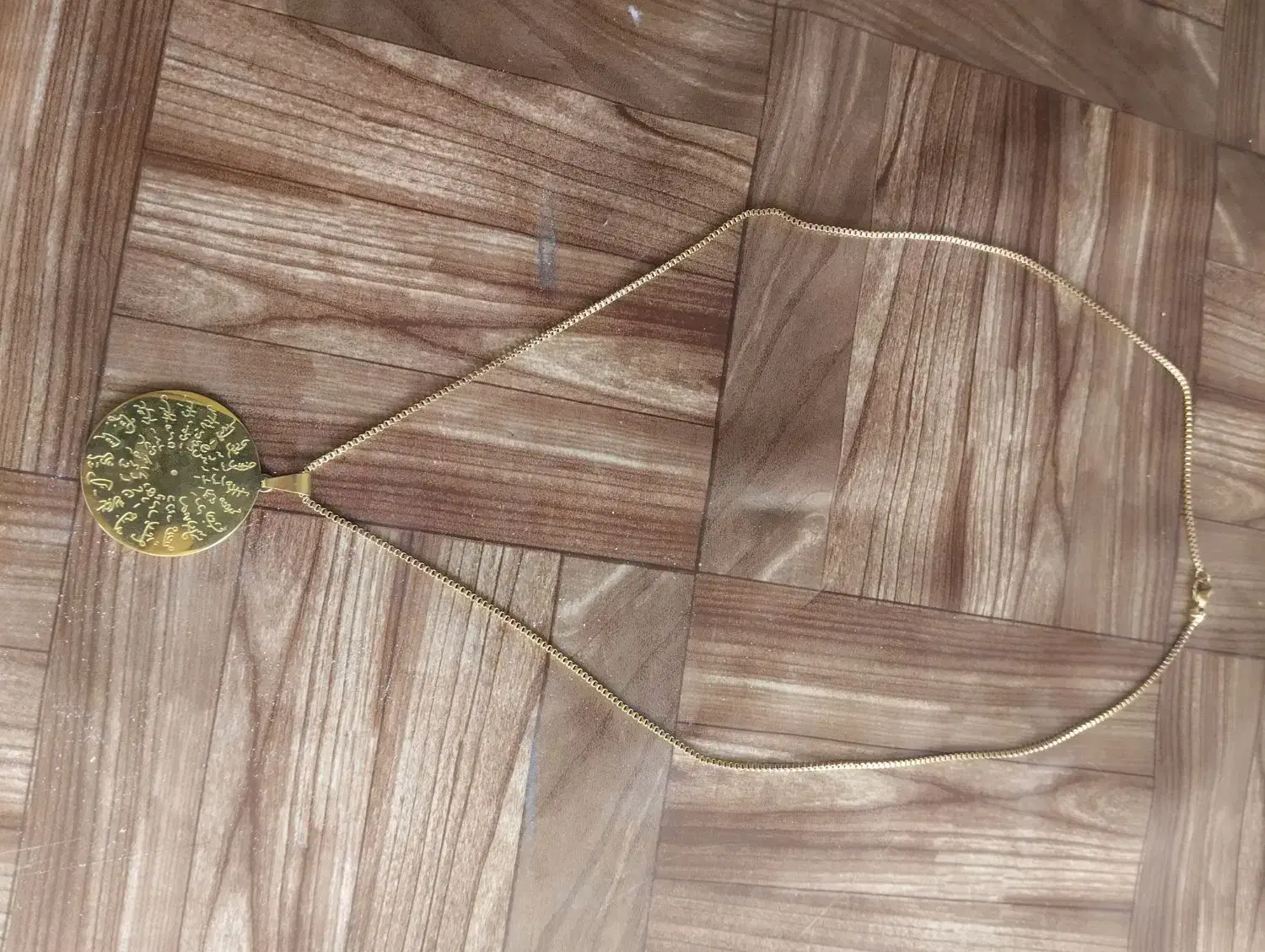 گردنبند زنانه رنگ ثابت نو نو نو|بدلیجات|شیراز, میرزاکوچک خان|دیوار