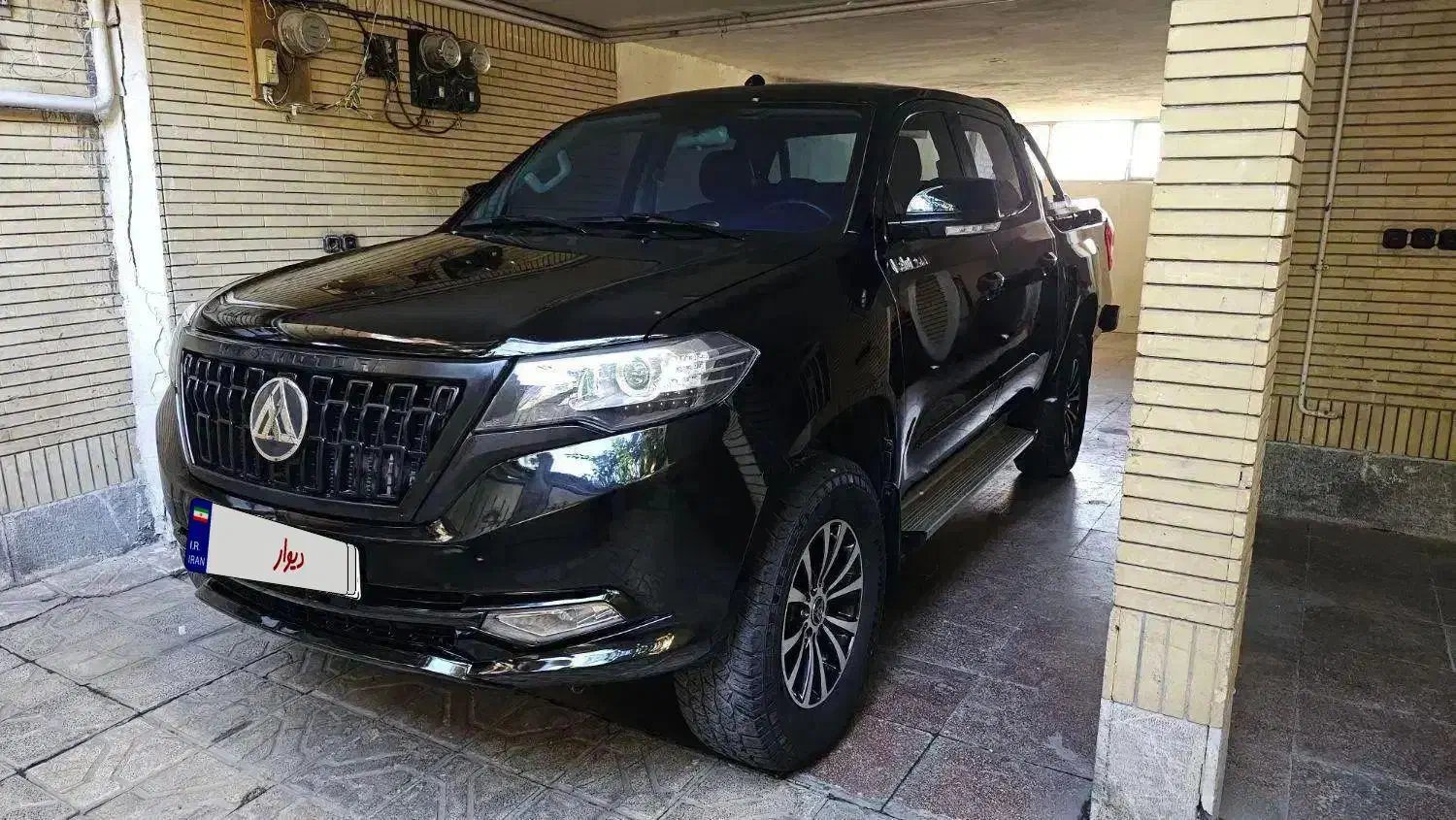 کلوت 402 مشکی ۴۰ تا کار|خودرو سواری و وانت|مشهد, هفت تیر (نه دره)|دیوار