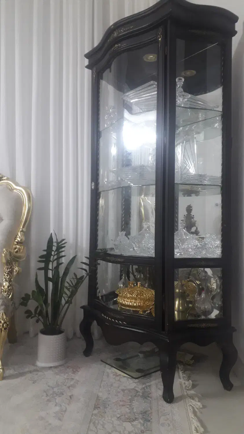 گنجه گلیم کریر|بوفه، ویترین، کنسول|بیرجند, |دیوار