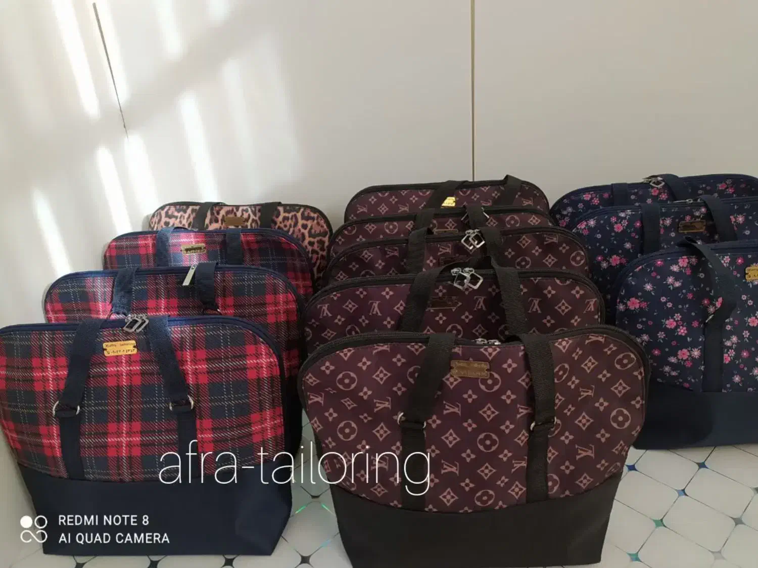 ساک دستی-کیف|کیف، کفش، کمربند|کاشمر, |دیوار