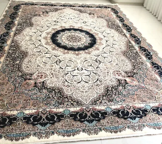 قالی|فرش|نیشابور, شهرک ولیعصر|دیوار