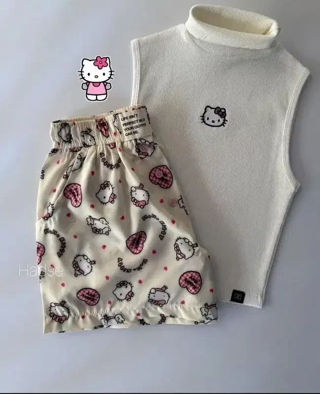 ست کراپ شلوارک|لباس|شیراز, کفترک|دیوار