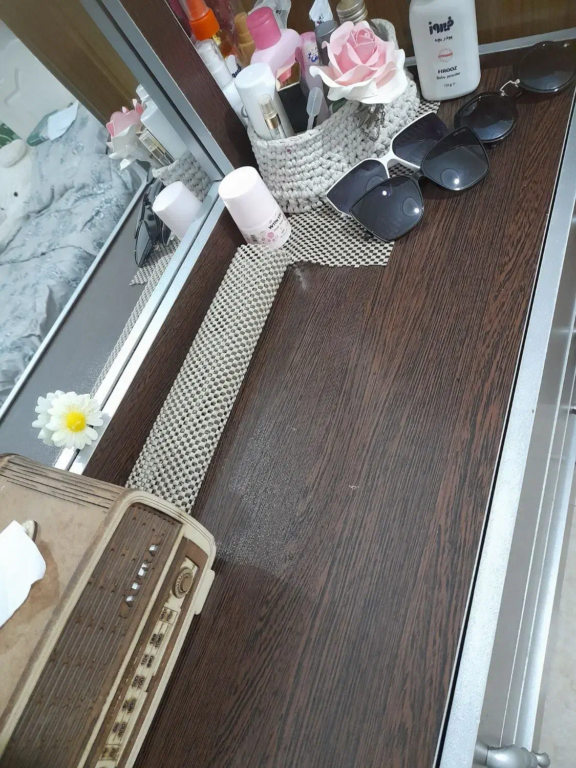 میز ارایشی سالم|جاکفشی، کمد، دراور|بهارستان, |دیوار