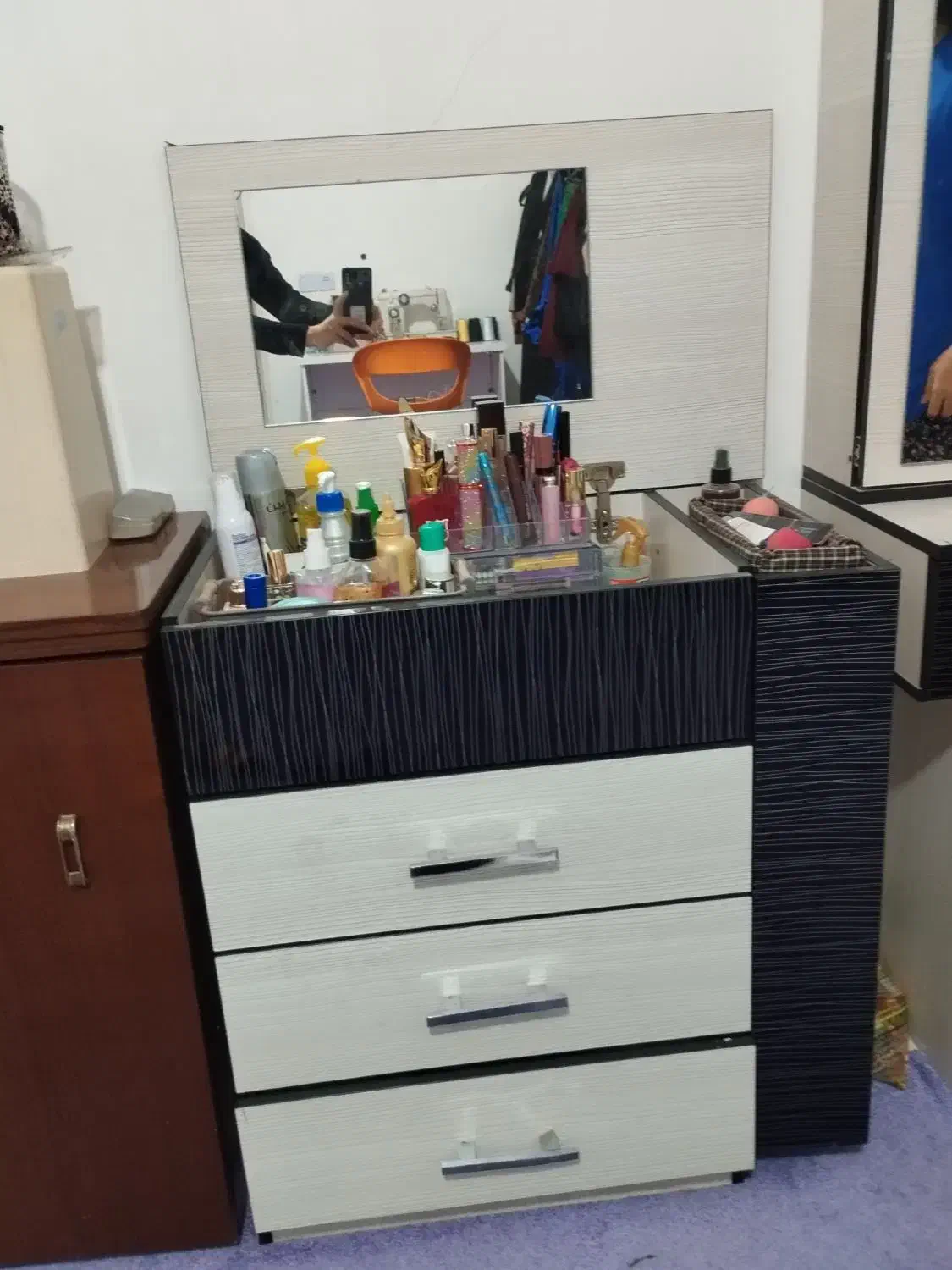 سه تیکه کمد آینه و میزآرایشی|جاکفشی، کمد، دراور|پاکدشت, حصار امیر|دیوار