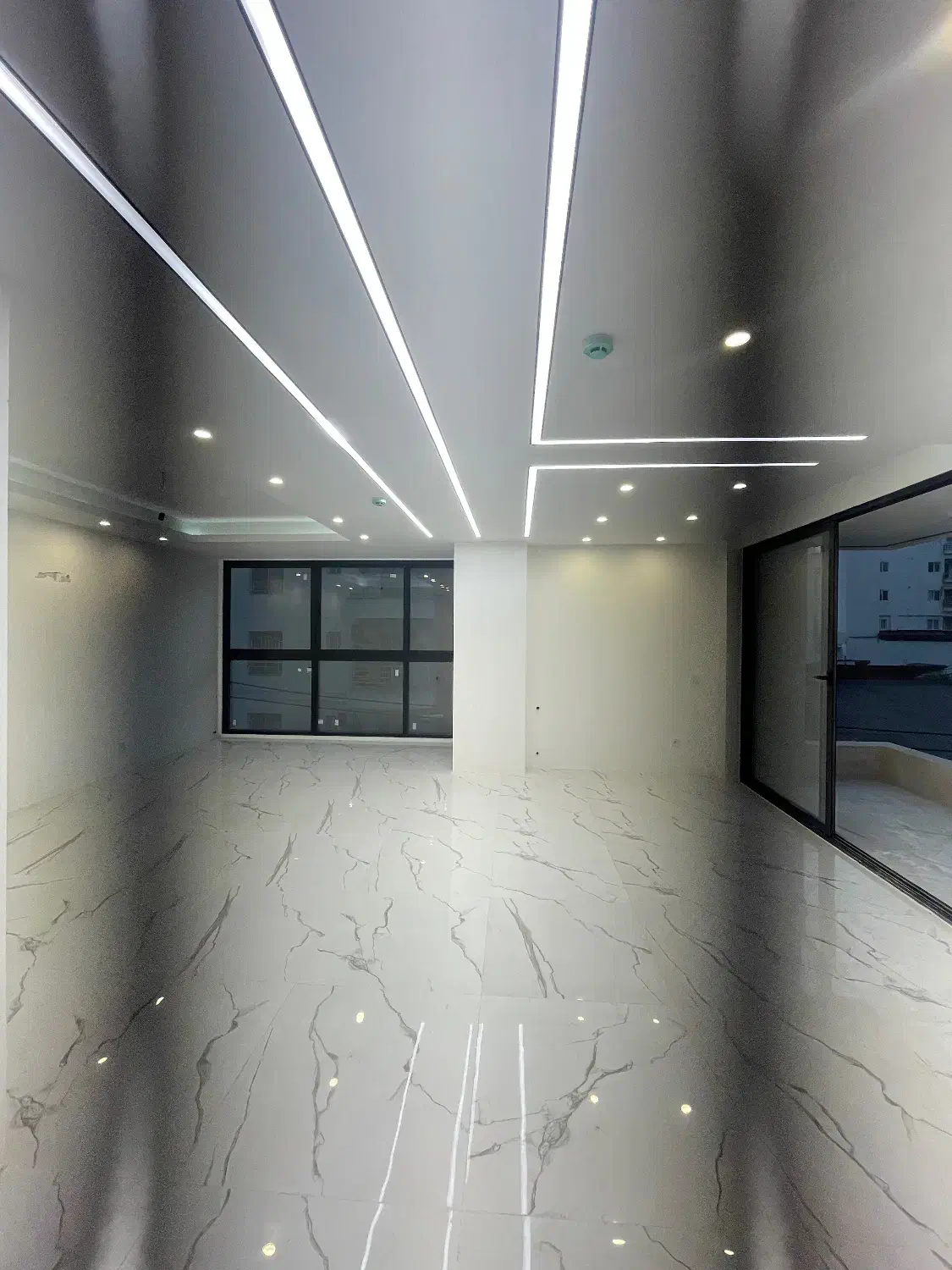 فروش واحد نوساز شیک ۱۰۵ متری رادیو دریا چالوس|فروش آپارتمان|چالوس, |دیوار