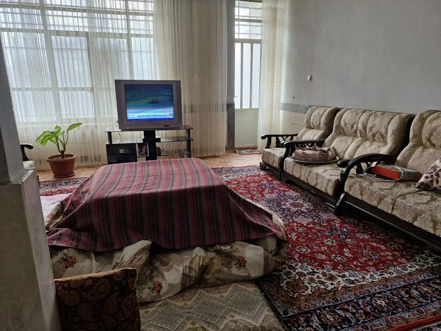 خانه ویلای|فروش خانه و ویلا|هشتگرد, هیو|دیوار