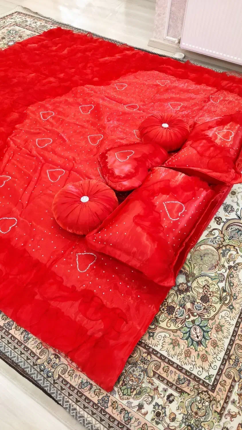 رو تختی دست دوز عروس|سرویس روتختی|ارومیه, |دیوار