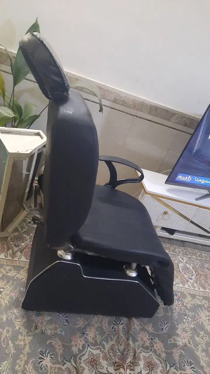 صندلی آرایشگاهی زنانه|آرایشگاه و سالنهای زیبایی|مشهد, موعود|دیوار