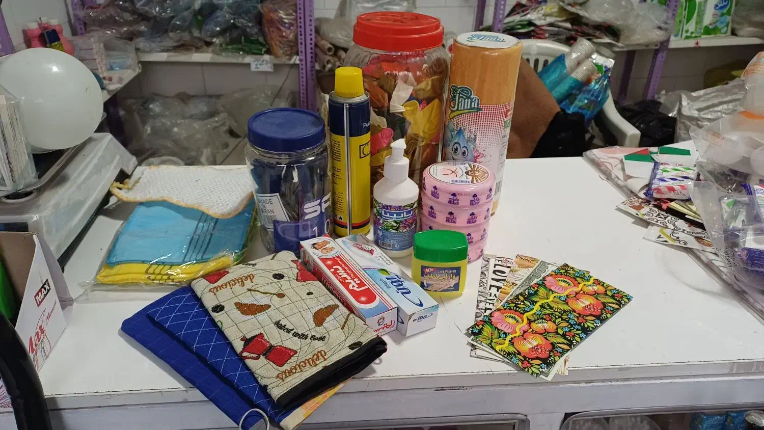 یکبار مصرفی|ظروف نگهدارنده، پلاستیکی، یکبارمصرف|فلاورجان, |دیوار