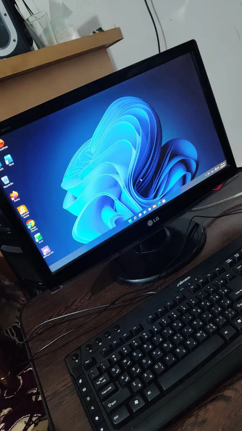 کامپیوتر اداری کامل|رایانه رومیزی|دوگنبدان, |دیوار