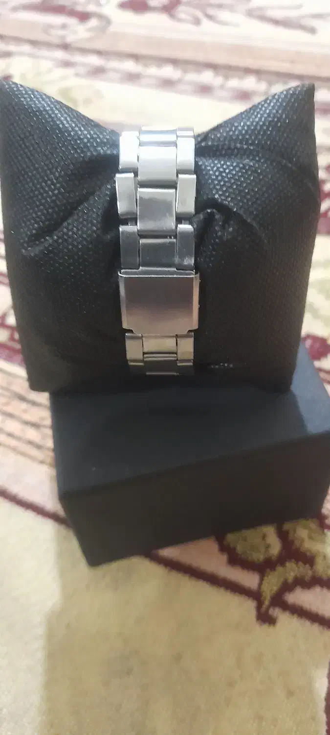 ساعت مردانه|ساعت|تربت‌حیدریه, چهارراه خواف|دیوار