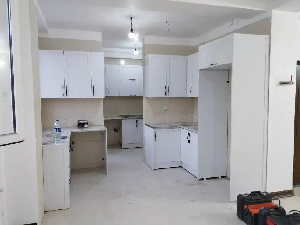 انواع کابینت نمایشگاهی  سفید صدفی کد2580|مصالح و تجهیزات ساختمان|یزد, |دیوار