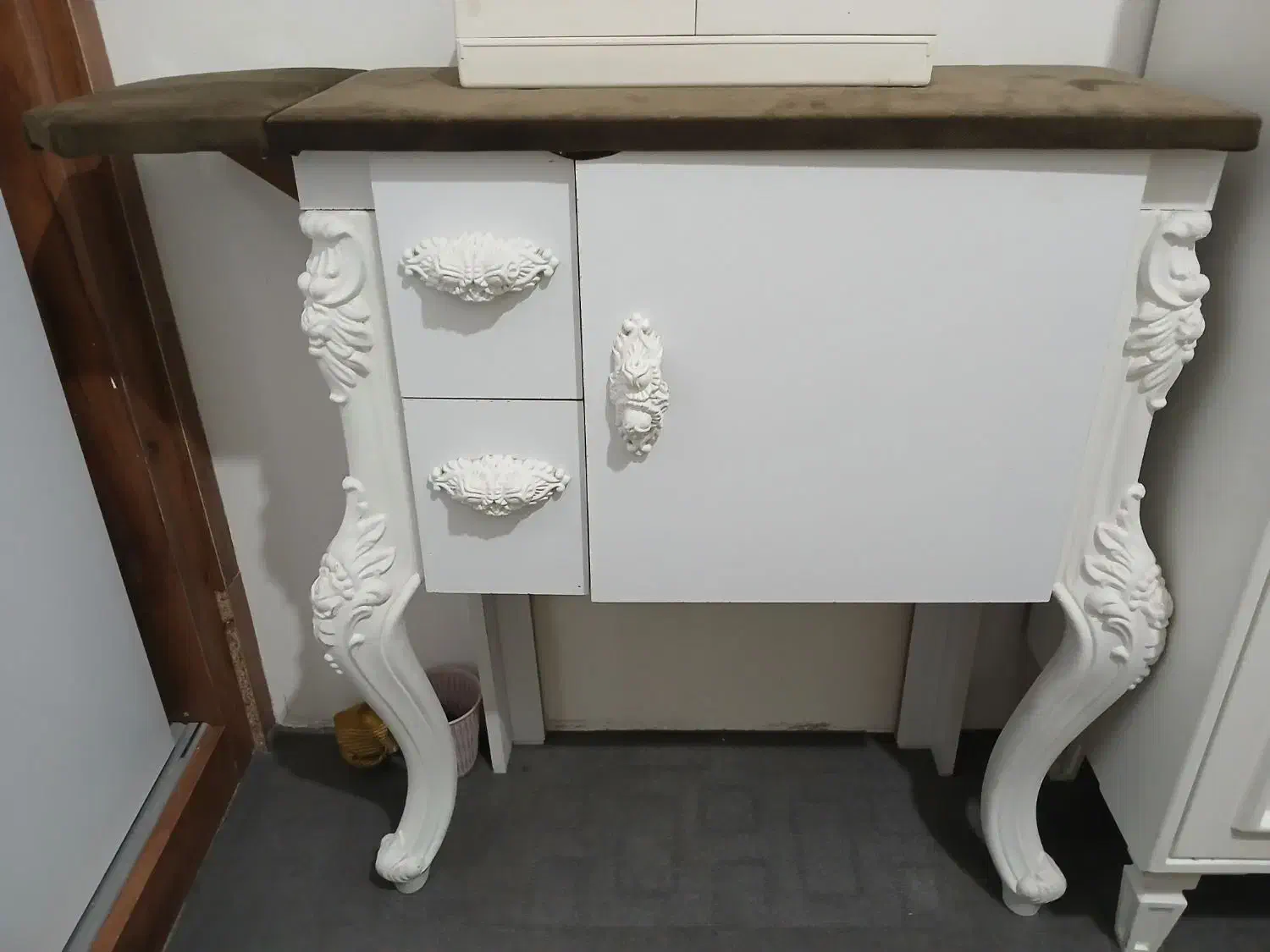 میزچرخ خیاطی درحدنو باپارچه مخمل|چرخ خیاطی و ریسندگی|تربت‌حیدریه, داروپخش|دیوار