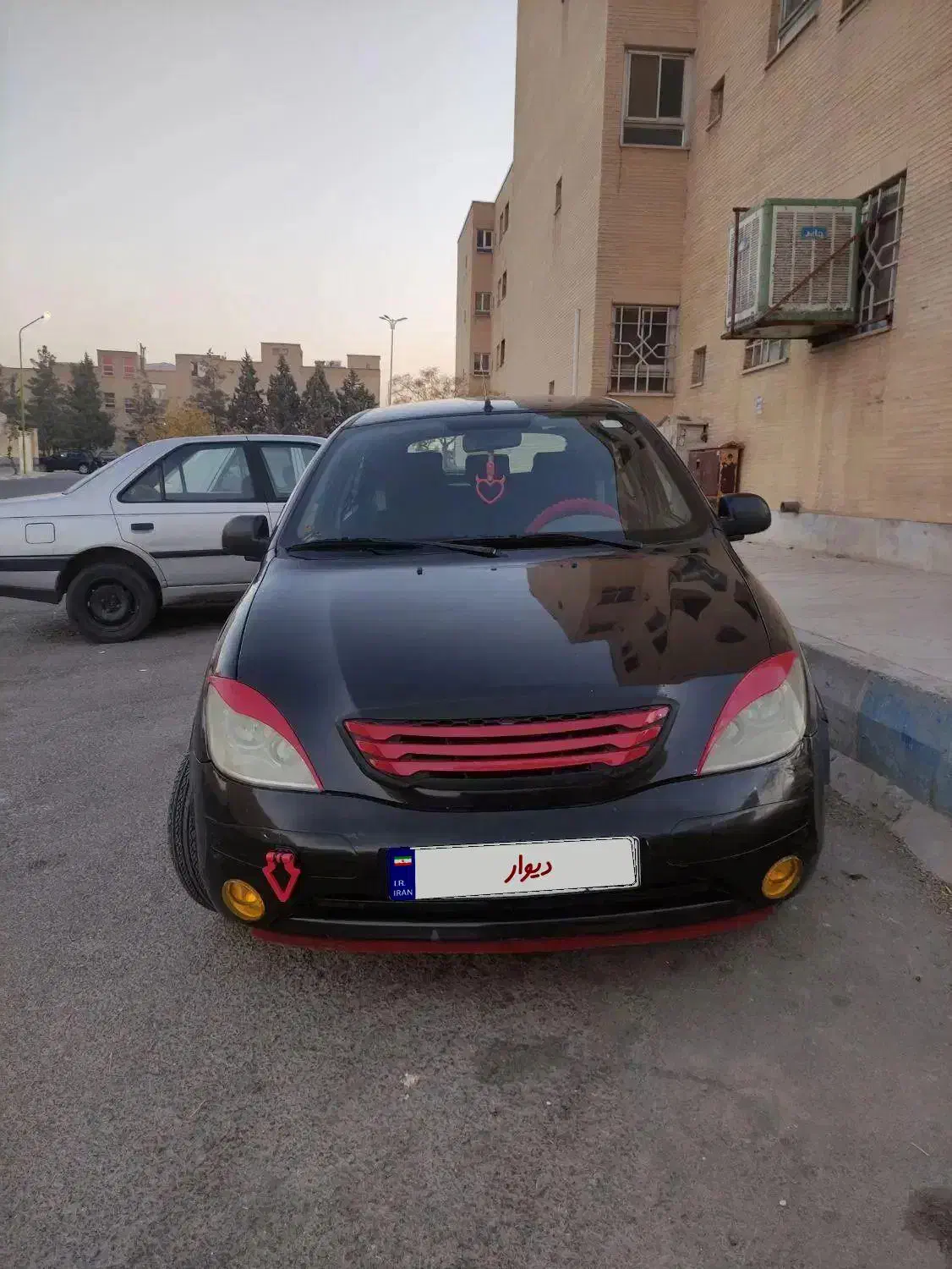 تیبا دو مشکی ۹۷ معاوضه با پژو|خودرو سواری و وانت|فولادشهر, B2|دیوار