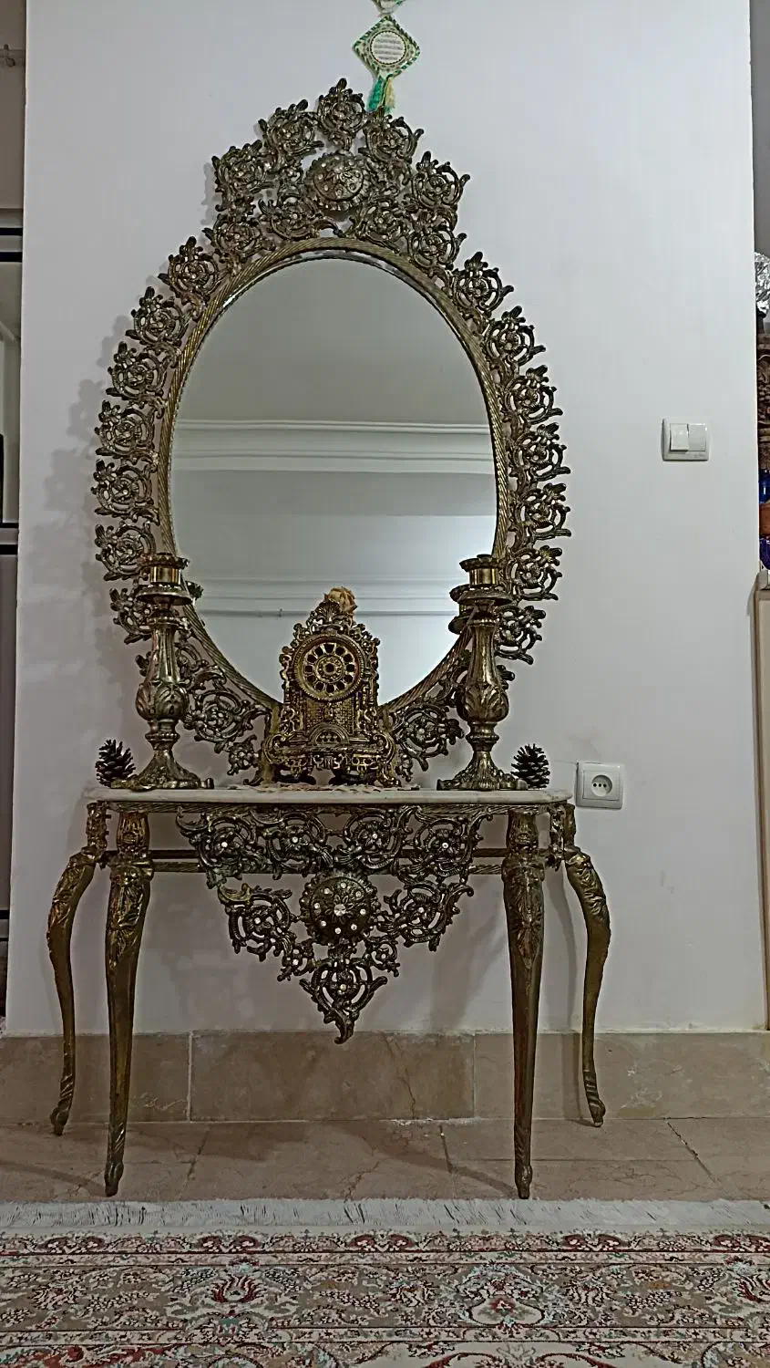 اینه شمعدان|آینه|ماسال, |دیوار