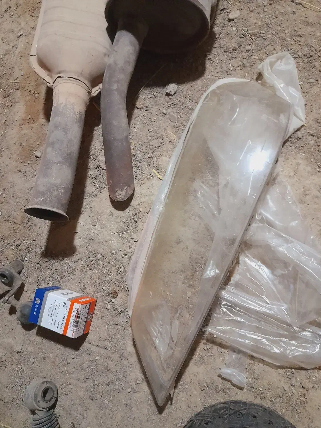 چراغ ماشین|قطعات یدکی و لوازم جانبی|زابل, |دیوار