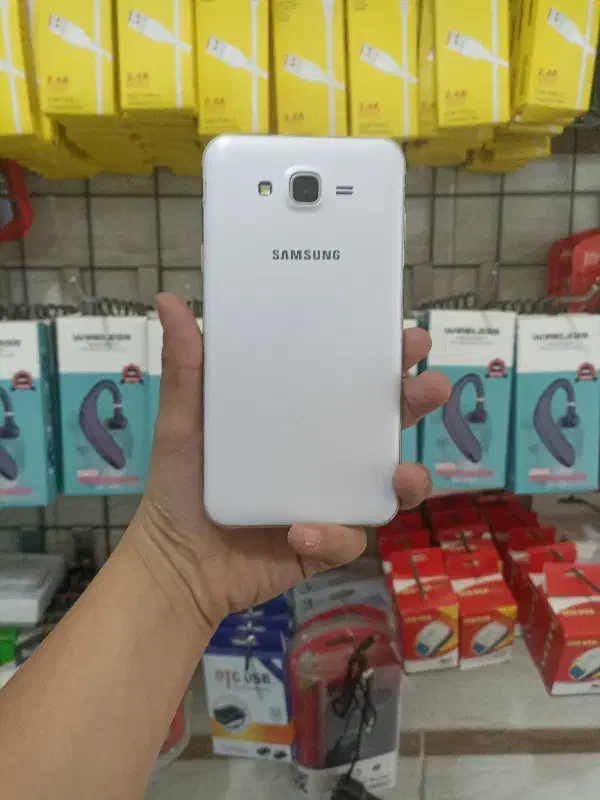 گوشی J7|موبایل|محمدشهر, محمدشهر|دیوار