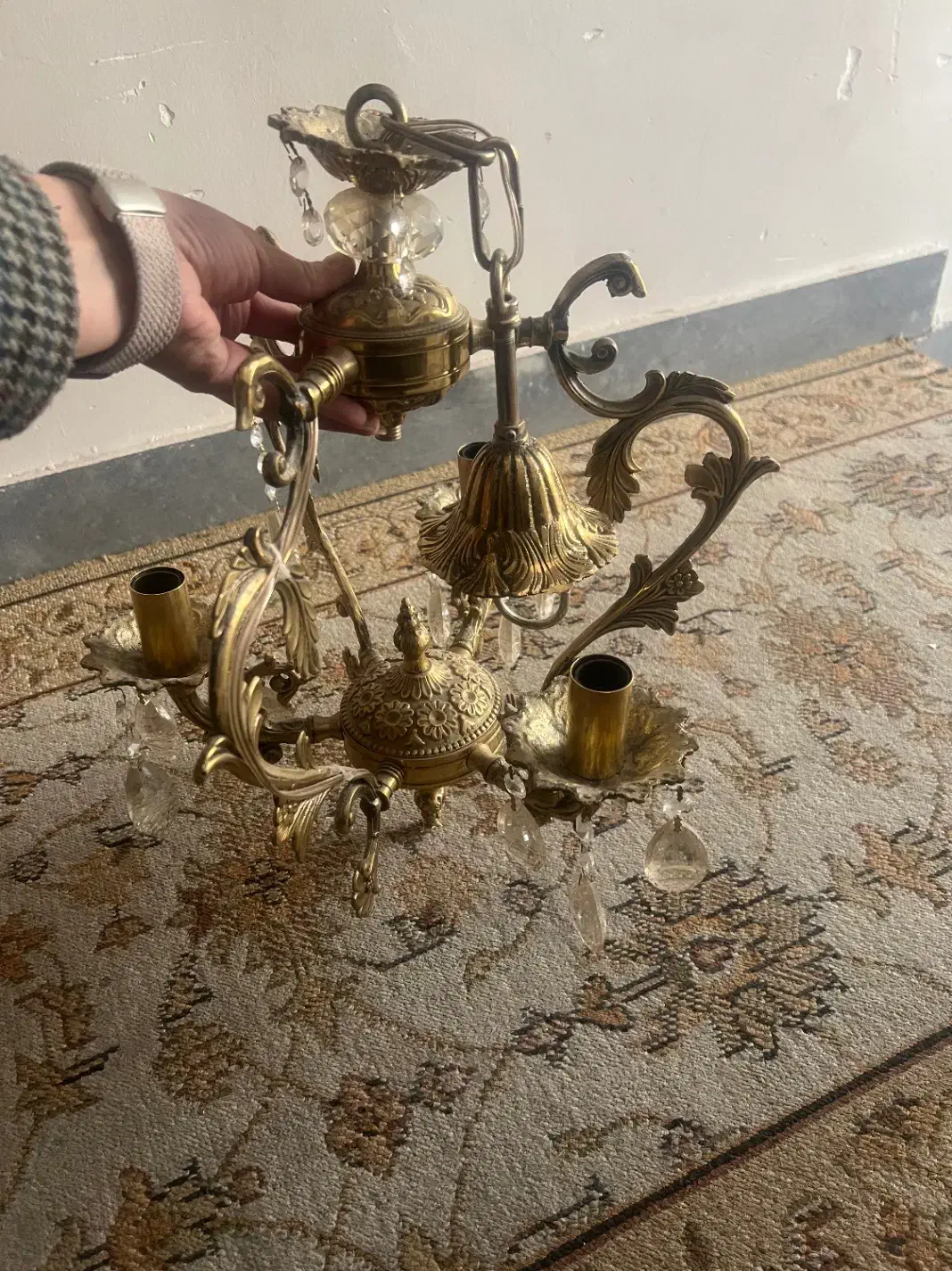 لوستر|لوستر و چراغ آویز|دماوند, دماوند|دیوار