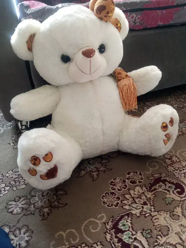 عروسک|اسباب‌بازی بچه|اصفهان, باغ فردوس|دیوار