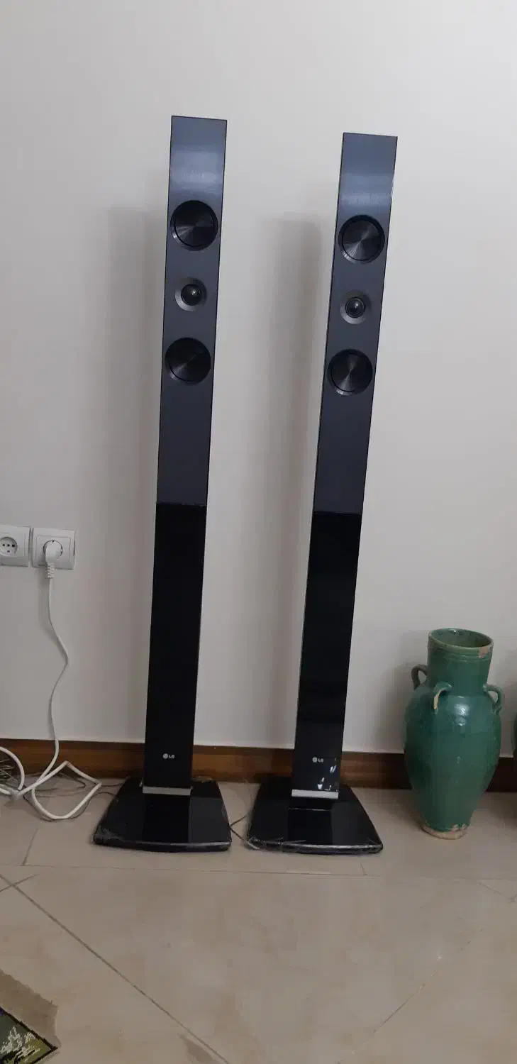 شش بلند گو و ساب|سیستم صوتی خانگی|تهران, سعادت‌آباد|دیوار