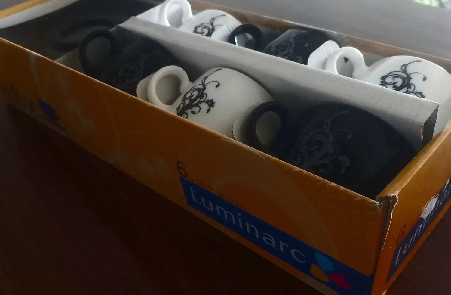 فنجان لومینارک اصل|ظروف سرو و پذیرایی|اصفهان, جلفا|دیوار