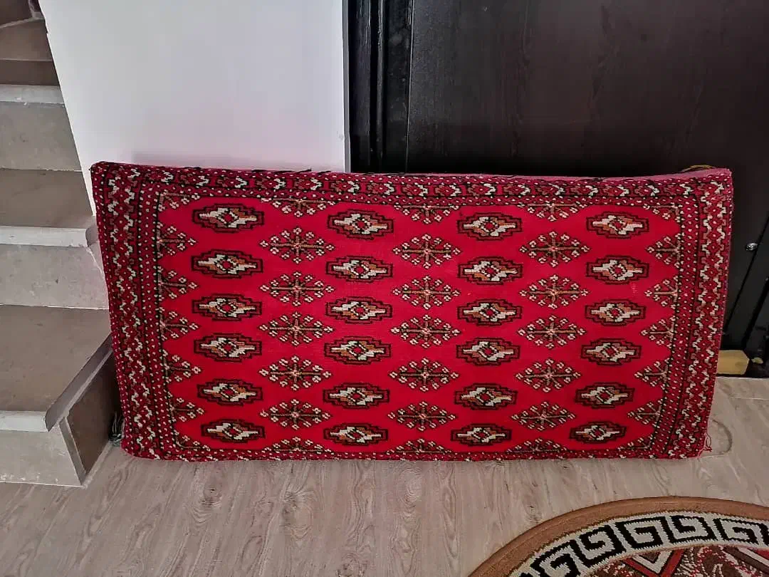 پشتی دست بافت تمیز و سالم|پشتی|شیراز, شهرک مطهری|دیوار