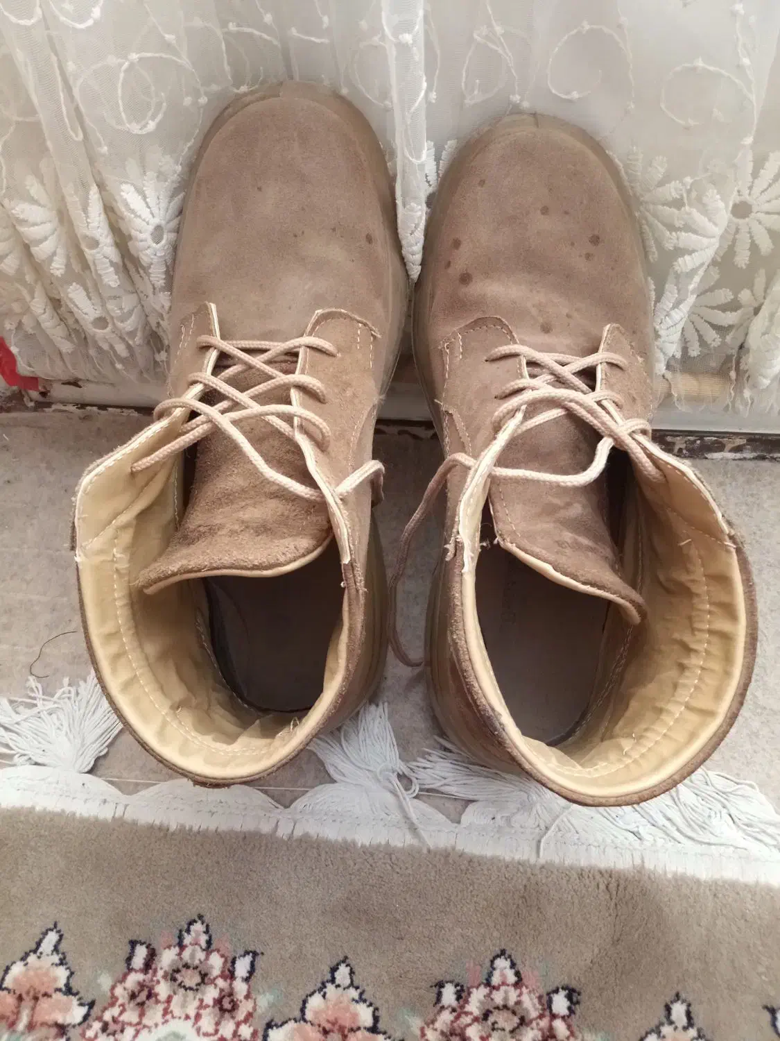 کفش چرم|کیف، کفش، کمربند|دوگنبدان, |دیوار