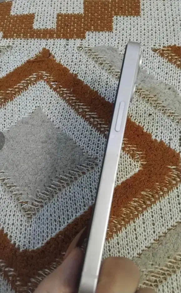 ایفون ۱۳ zaa سفید پلمپ|موبایل|بابل, |دیوار