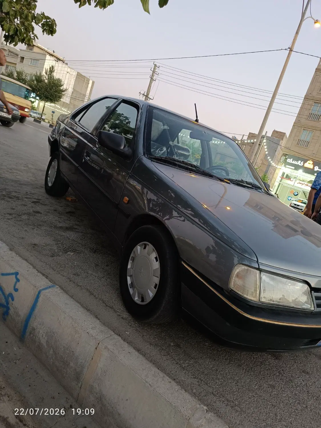 405glx|خودرو سواری و وانت|شیراز, شهرک برق|دیوار