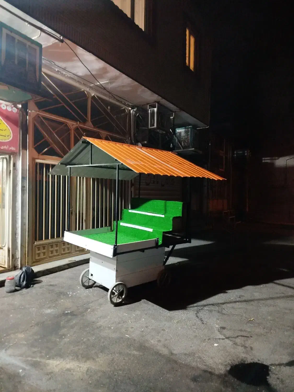 چرخ میوه فروشی|فروشگاه و مغازه|اراک, |دیوار