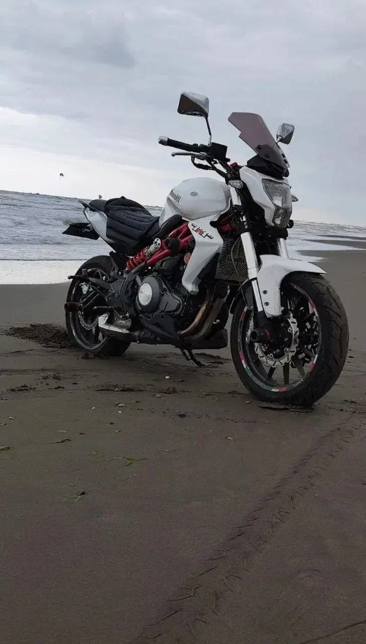 بنلی ۳۰۰ مدل ۹۶|موتورسیکلت|تهران, هروی|دیوار