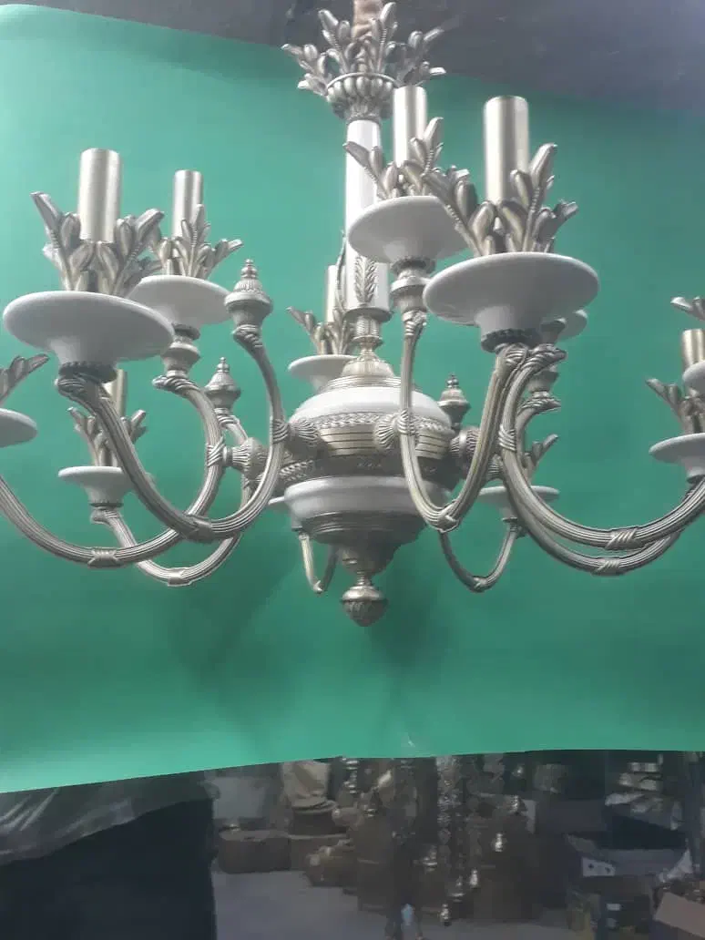 لوسترارکیده تمام برنجی وسنگی برنجی 8و12شاخه|لوستر و چراغ آویز|اصفهان, چرخاب|دیوار